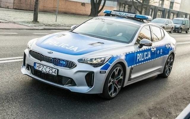 Zatrzymanych 5 praw jazdy. Rekordzista jechał o 78 km/h za szybko, czyli z prędkością 128 km/h w terenie zabudowanym.