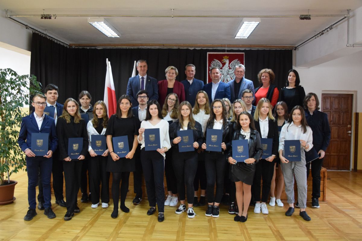Stypendia Starosty Grójeckiego  dla najzdolniejszych uczniów
