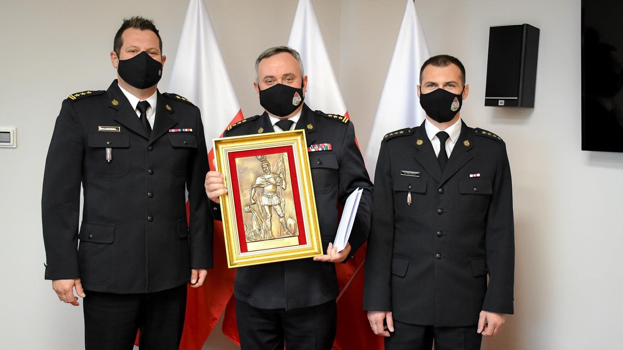 Jacek Wichowski, wieloletni komendant PSP w Grójcu w gronie zasłużonych dla powiatu grójeckiego